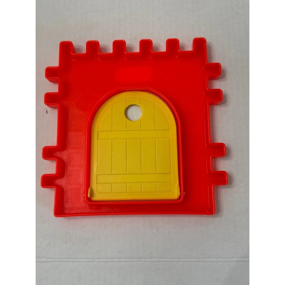 VTG Little Tikes Waffle Blocks 2 Castle Doors Red and Yellow Replacement Pieces
